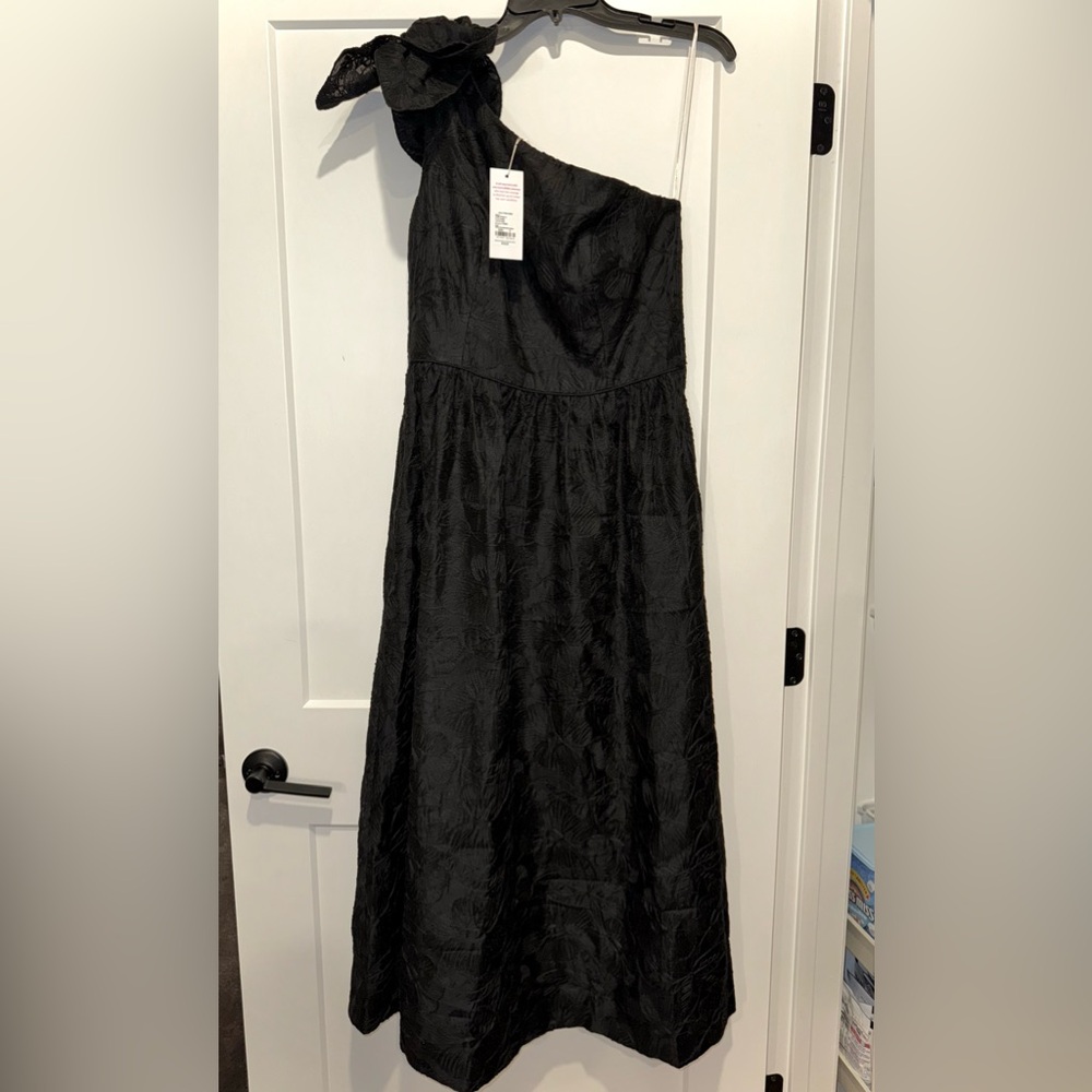 NWT- Lilly Pulitzer Lynsi One-Shoulder Midi Dress in Noir Sunset Bloom- Size 8